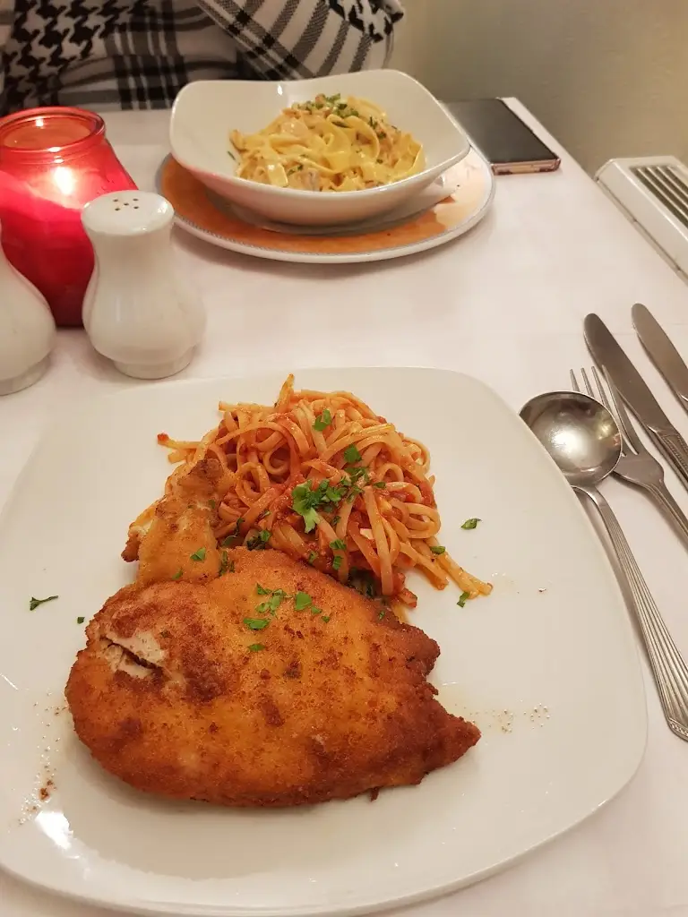 Menu_Gino's_Newtonhill_image_6