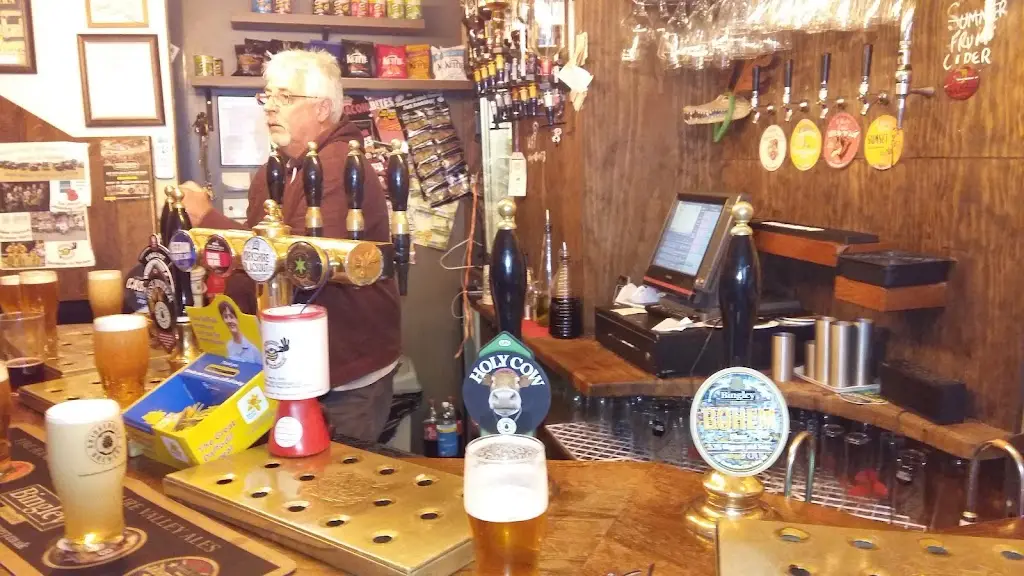 Menu_Chip N Ern Ale House_Bingley_image_8