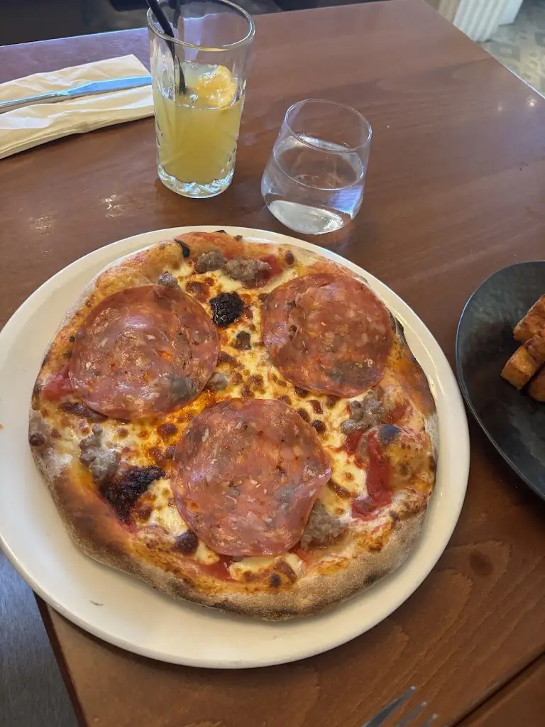 Lisa Easdon_Caffé Royale_Paisley_review