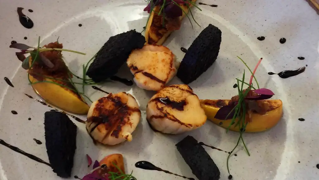 Caffé Royale_Paisley_slider_image_3