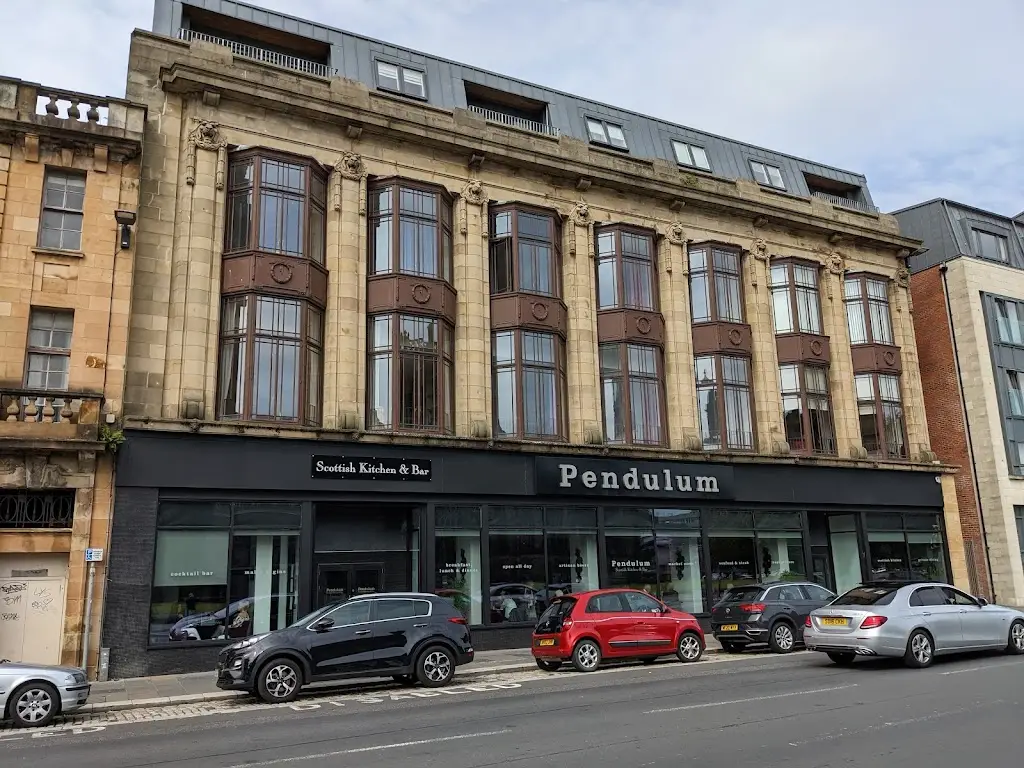 Pendulum Bar & Grill_Paisley_slider_image_1