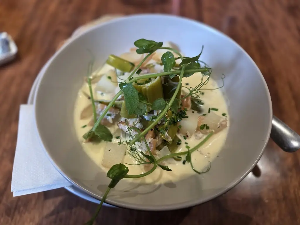 Ron Kane_Munros Restaurant_Paisley_review