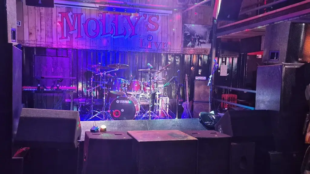 Molly's Chambers_Birkenhead_slider_image_3