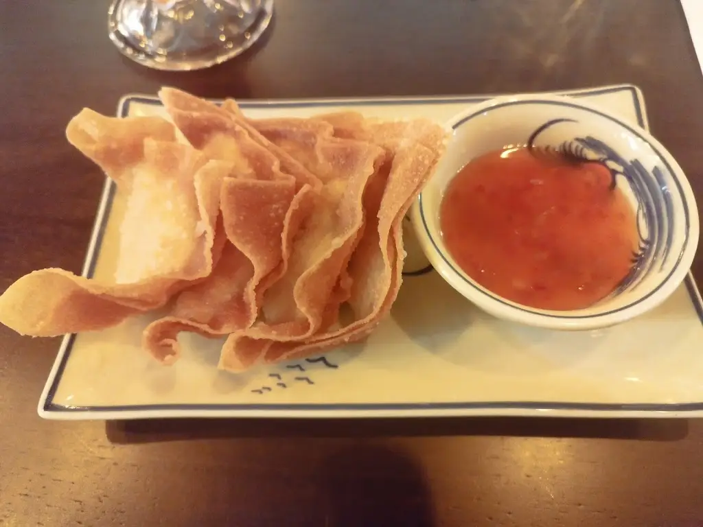 Richard Flurey_Nom Nom Asia_Paisley_recensione