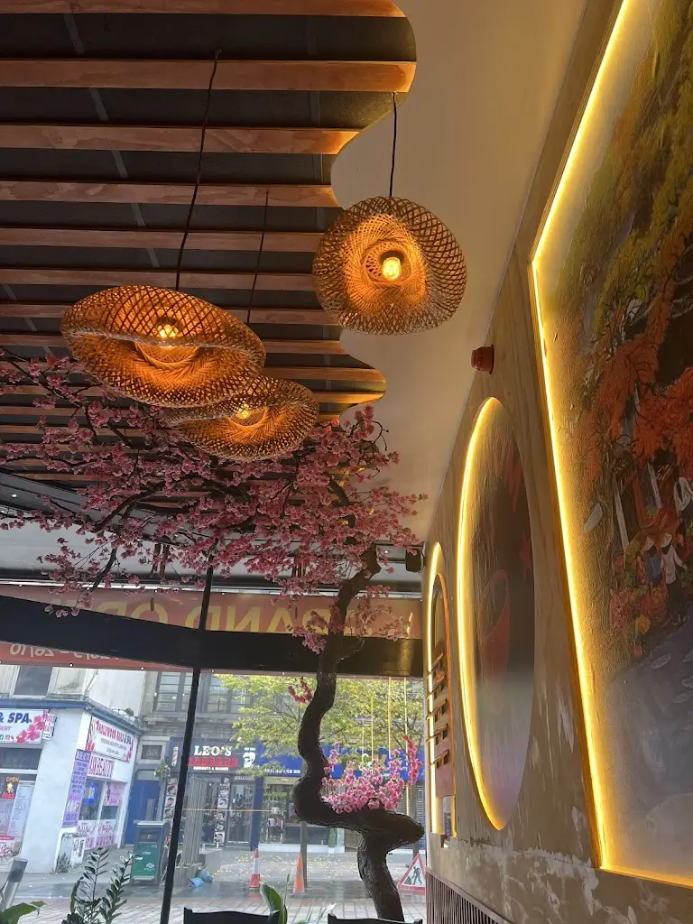 Ada Stefanek_Nom Nom Asia_Paisley_recensione