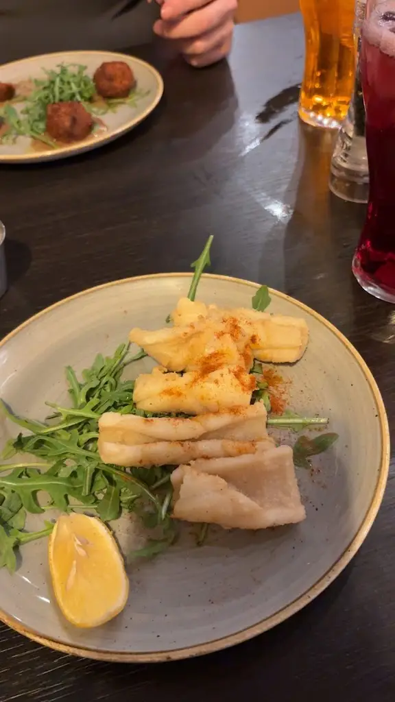 Jade & Amanda Macdonald_Zambretto Italian_Paisley_Bewertung