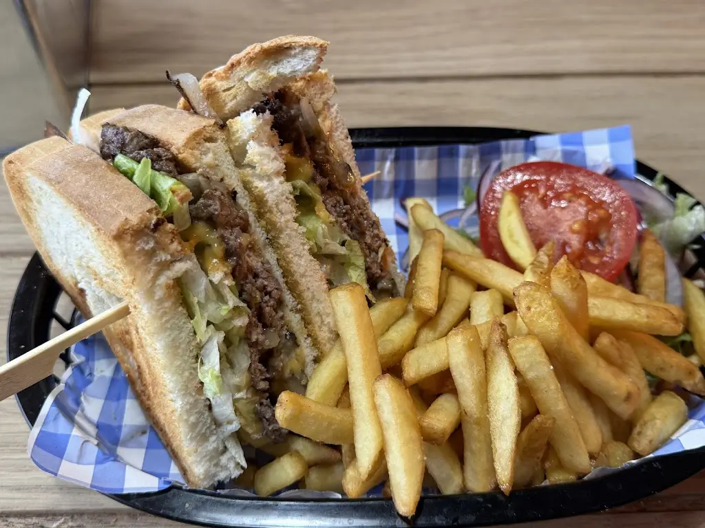 Menu_Upper Eastside Paisley_Paisley_image_4