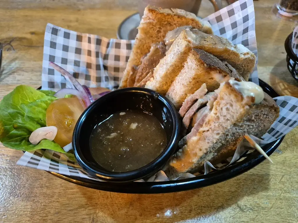 Menu_Upper Eastside Paisley_Paisley_image_5