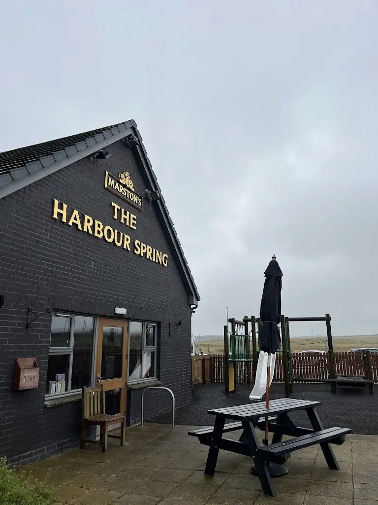 lucky keyring_Harbour Spring_Peterhead_recensione