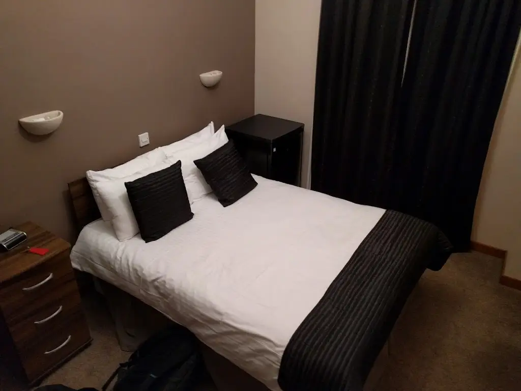 Waverley Hotel_Peterhead_slider_image_2