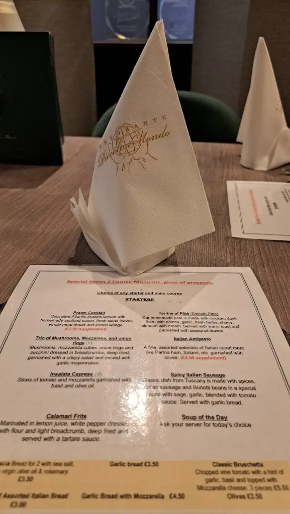 Menu_Piccolo Mondo Renfrew_Renfrewshire_image_3