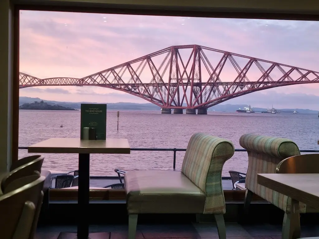 Rogue Bros The Boat House_Queensferry_slider_image_1