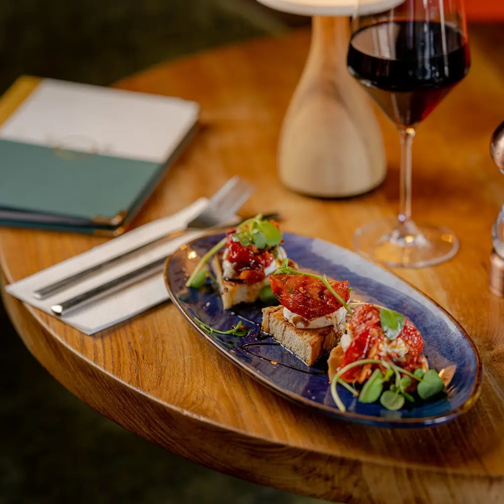 Thirty Knots_Queensferry_slider_image_3