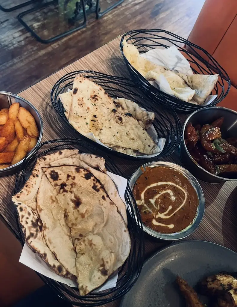 Amrita Clair_Lazy Hill Tavern Ale Pub & Kitchen_Aldridge_review