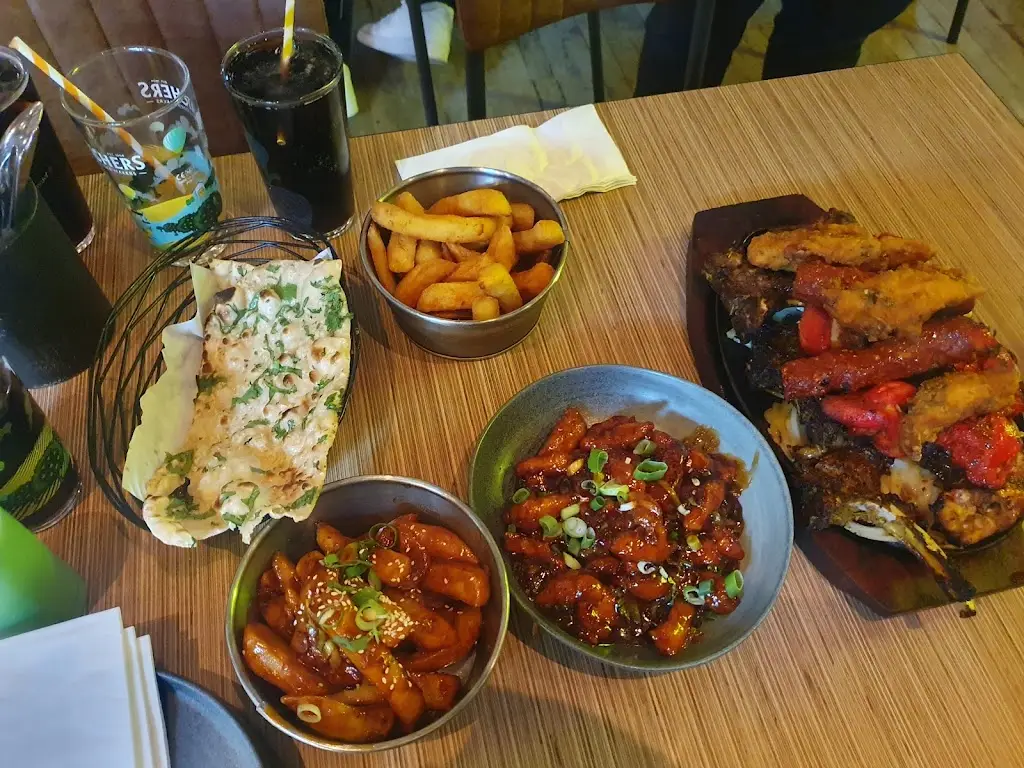harp kaur_Lazy Hill Tavern Ale Pub & Kitchen_Aldridge_review