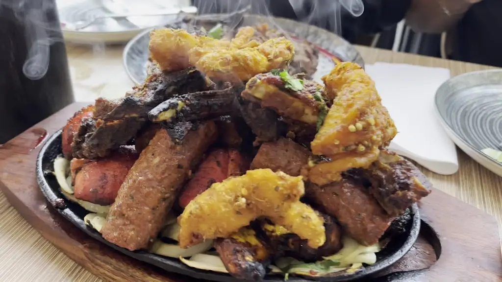 Lazy Hill Tavern Ale Pub & Kitchen_Aldridge_slider_image_2