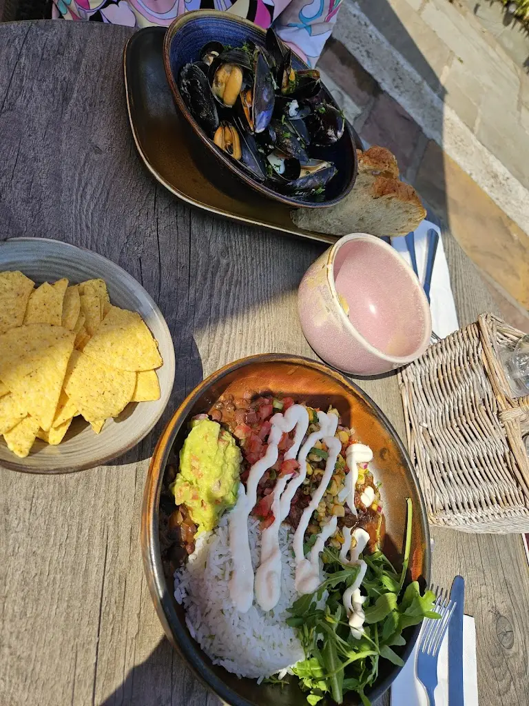 Alexia L_Orocco Pier Restaurant_Queensferry_review