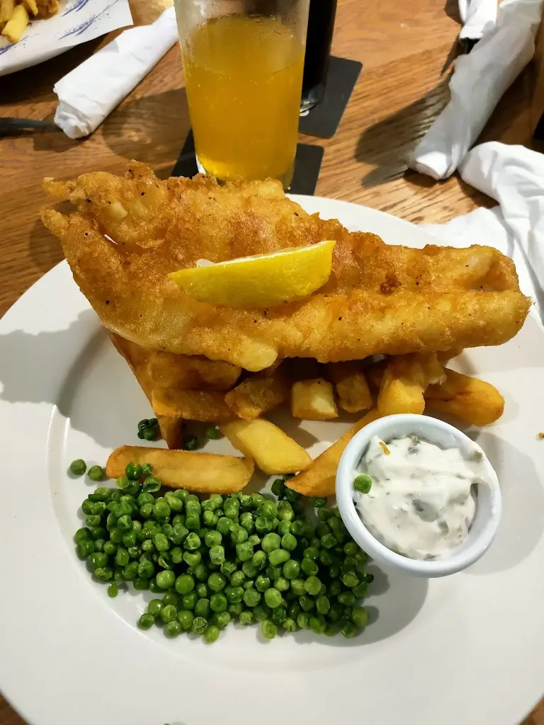 Castle Isle_Rosneath_slider_image_2