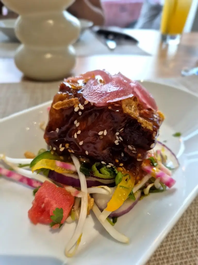 Danikaslmx_A. T. Hughes Lochside_Rosneath_review