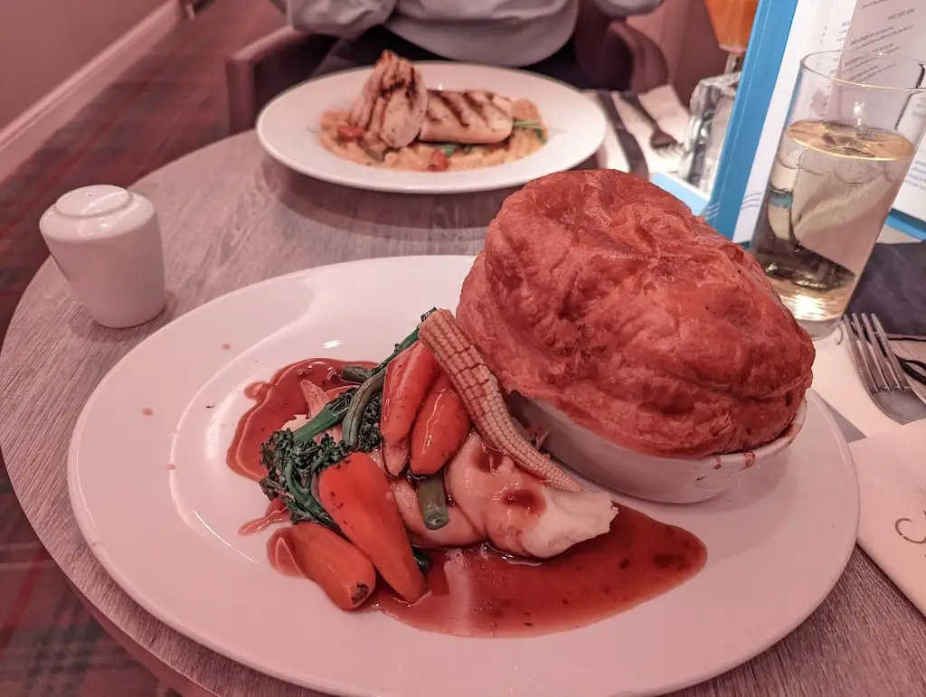 Menu_Coast_Port Glasgow_image_6