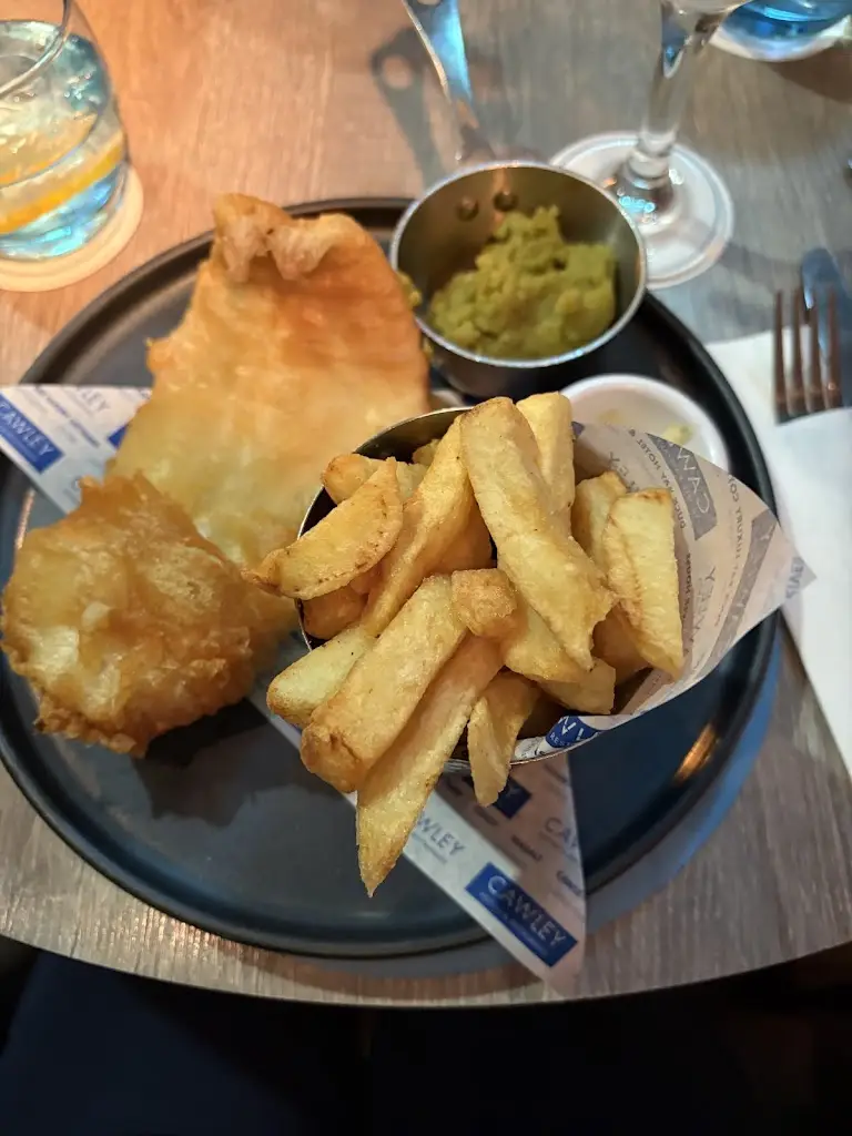 Sheena's Gmail_Coast_Port Glasgow_review