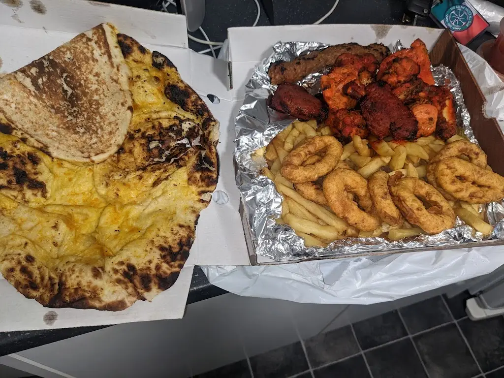 Hugh_Curry Lounge_Port Glasgow_review