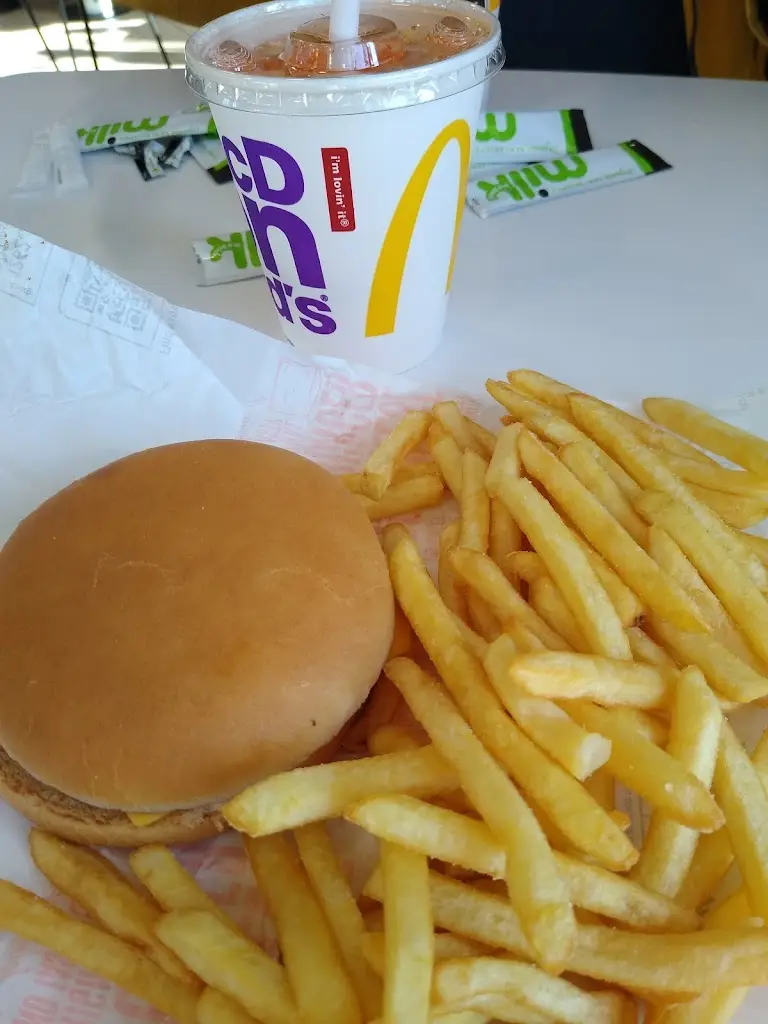 Menu_McDonald's_Port Glasgow_image_5