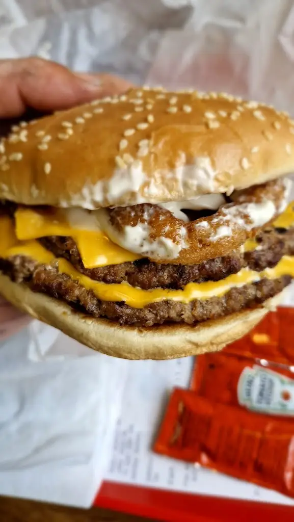 Michael D_Burger King_Port Glasgow_review