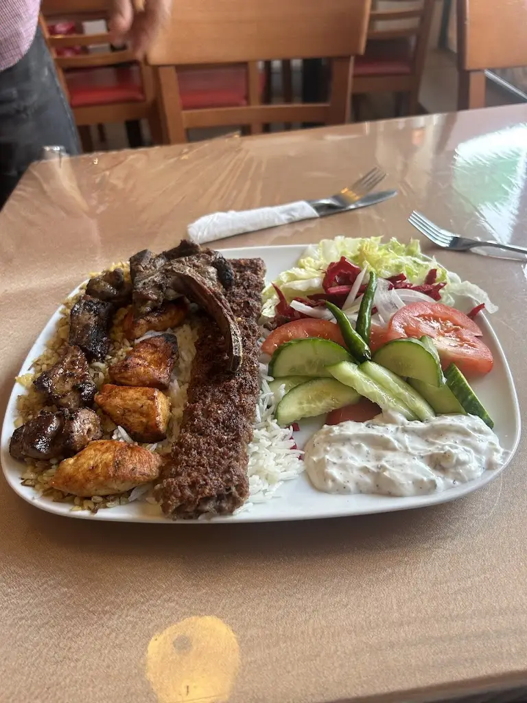 Alex Lomas_Firdous Restaurant_Birkenhead_recensione