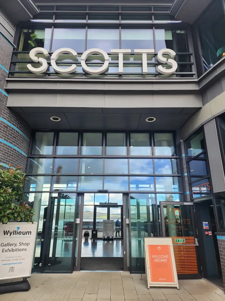 Scotts Bar & Restaurant_Port Glasgow_slider_image_3