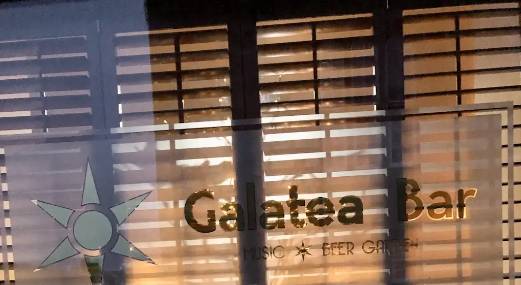 Christopher Lewis_The Galatea_Rothesay_recensione