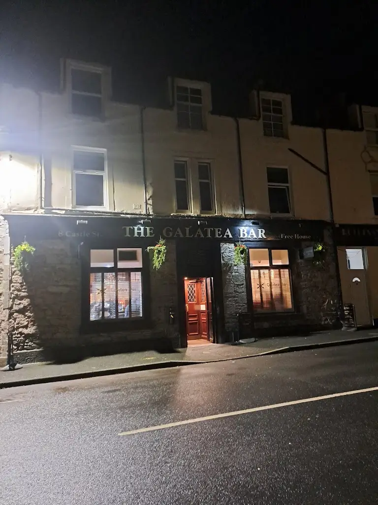 John F_The Galatea_Rothesay_recensione