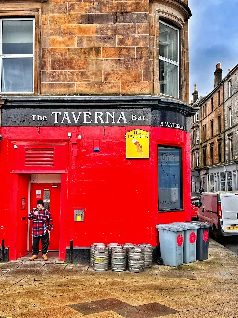 UK Photo Journey_The Taverna Bar_Rothesay_review