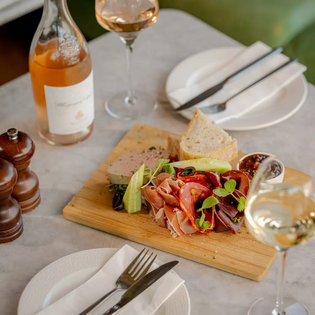 The Vine_Prestwick_slider_image_3