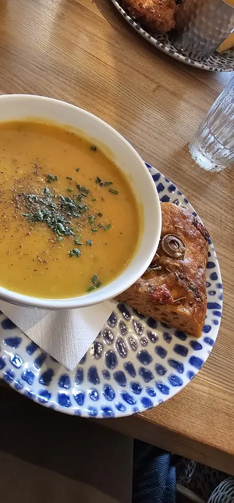 Julie Graham_Lido Prestwick_Prestwick_review