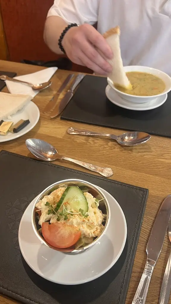 Nico Vibhavadi_The Town House_Prestwick_review