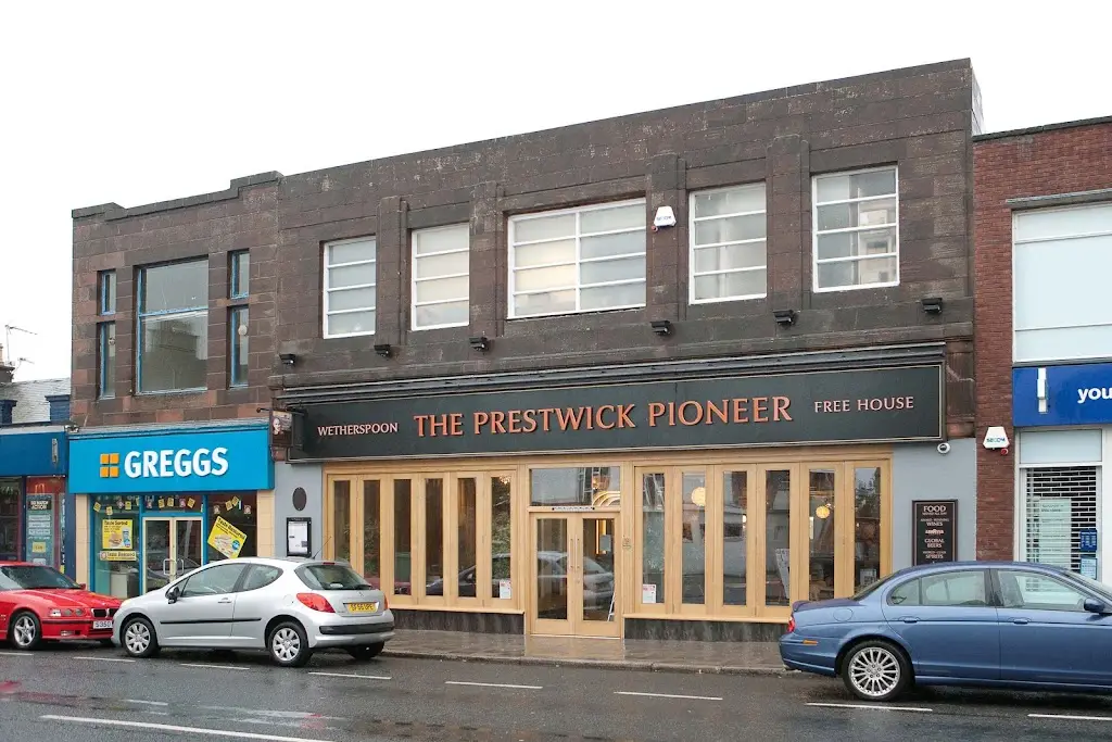 The Prestwick Pioneer - JD Wetherspoon_Prestwick_slider_image_1