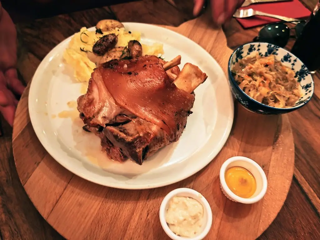 Menu_Piwnica Restaurant_Redding_image_6