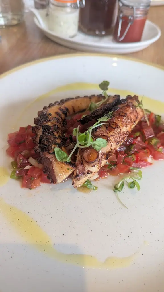 DarioUK_London Street Brasserie_Redding_review