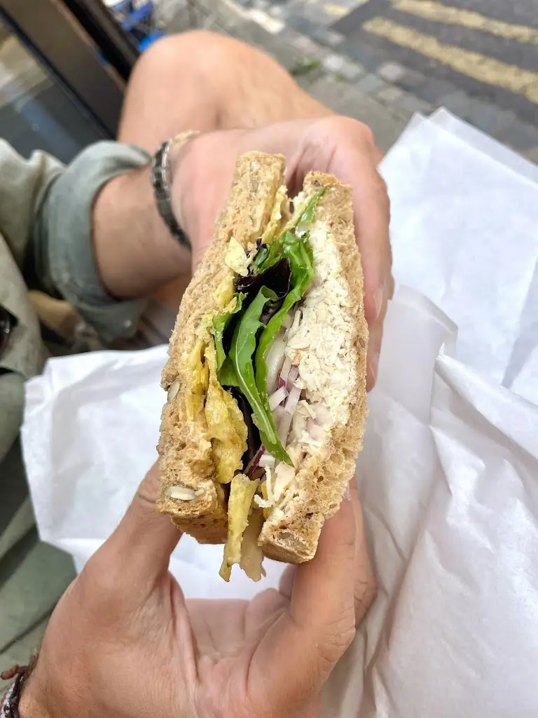 Joanna Louise_Shed_Redding_review