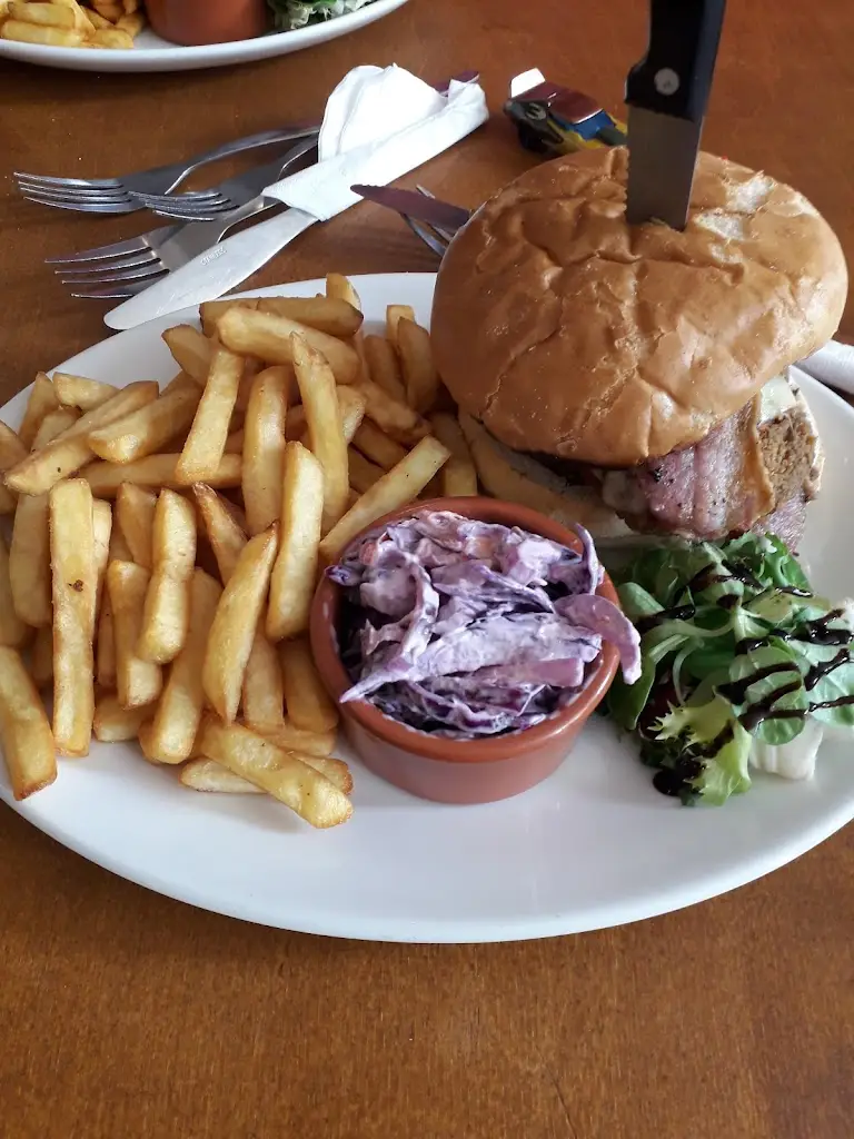 The Vineyard Bar & Kitchen_Birkenhead_slider_image_2