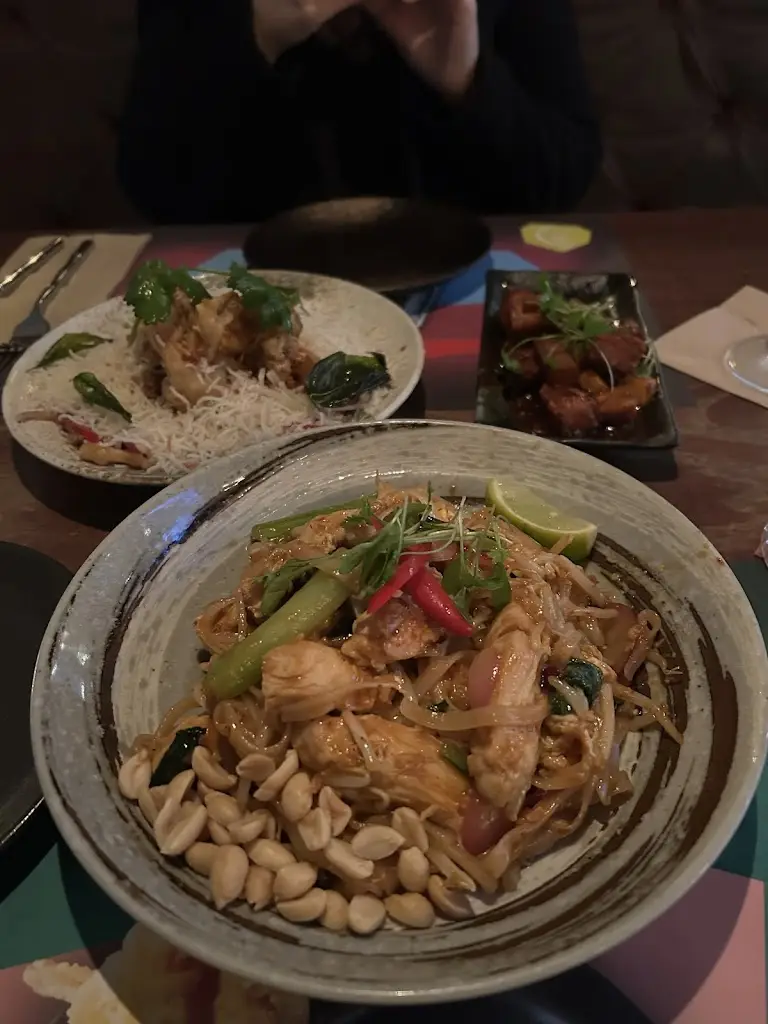 Christopher Miller_Coconut Bar & Kitchen_Redding_review