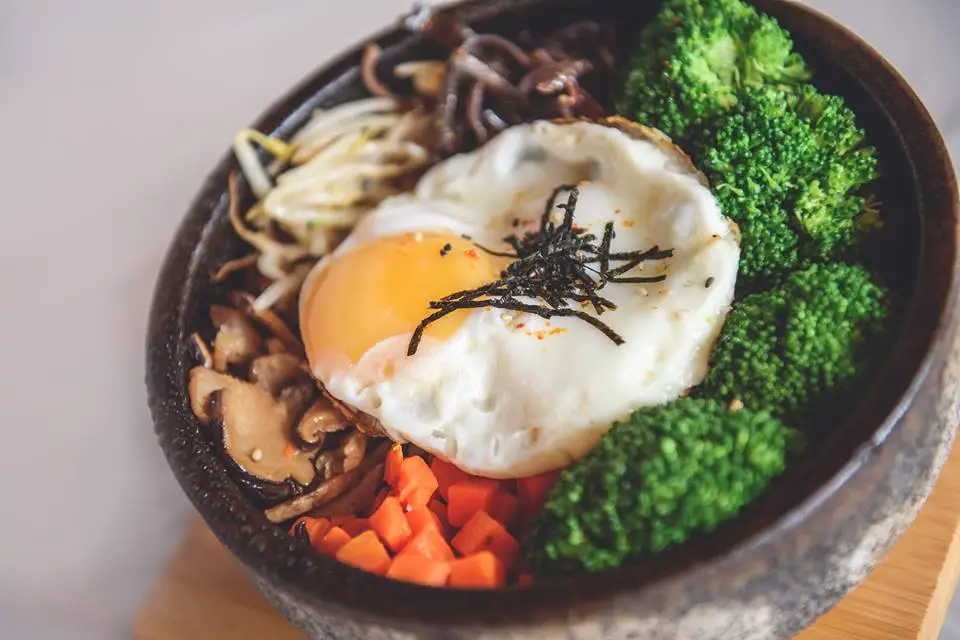 Coconut Bar & Kitchen_Redding_slider_image_3