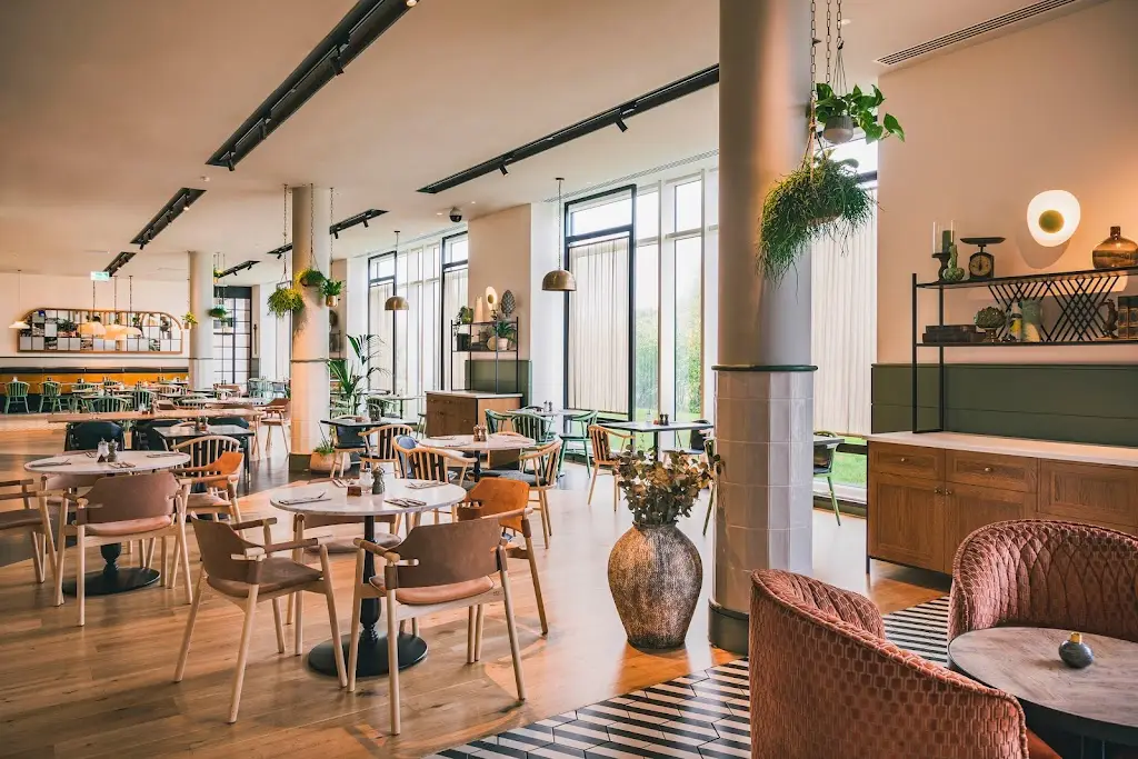 OXBO Reading restaurant in Redding