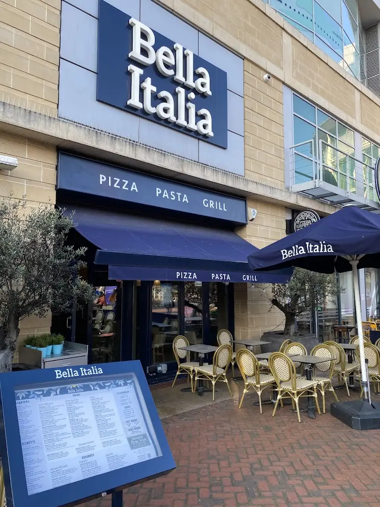 Bella Italia - Reading Oracle_Redding_slider_image_1