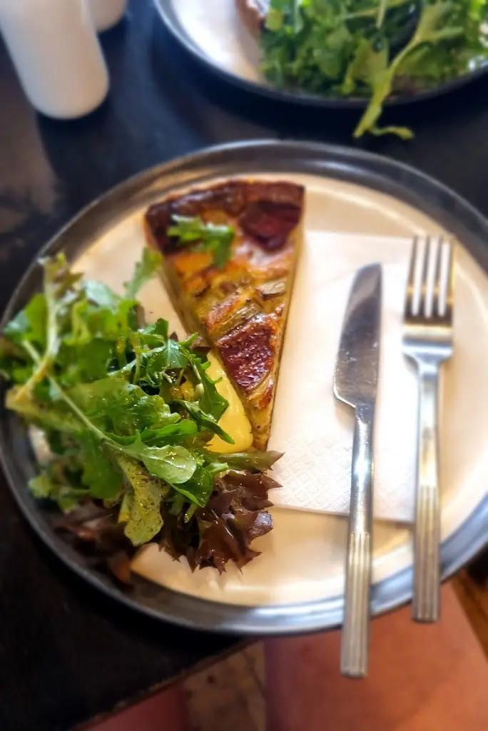 Karen Bond_Baern Café & Bakery_Saint Monans_review