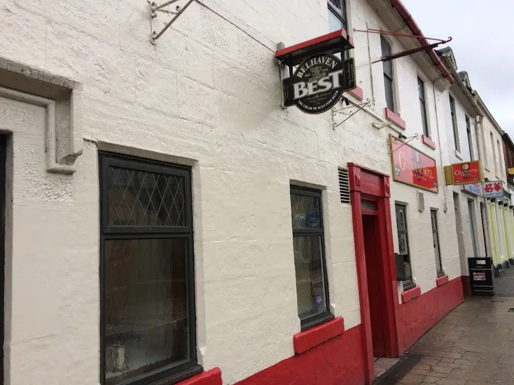 Glendyne Hotel restaurant in Sanquhar