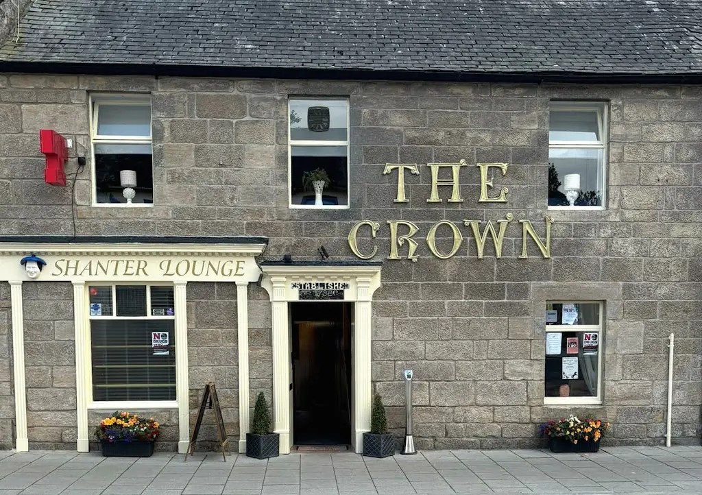 Crown Inn restaurant in Sanquhar