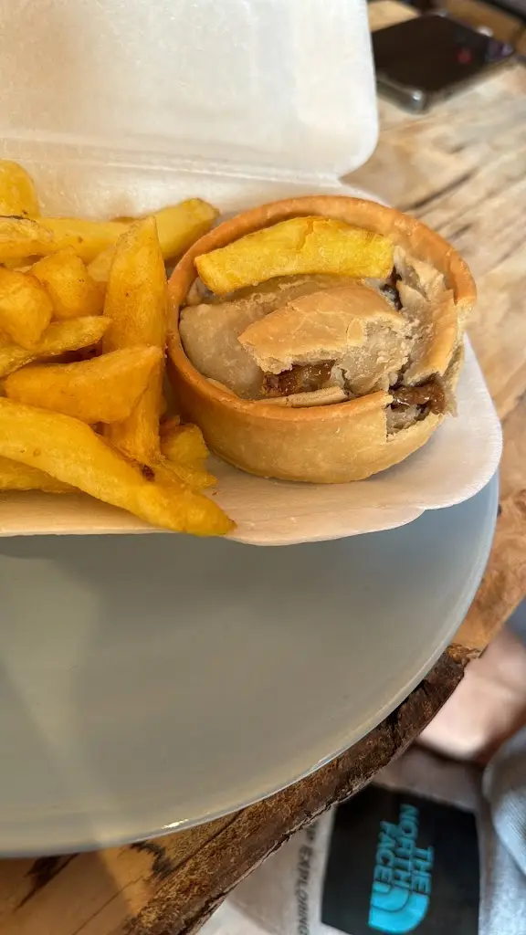 WEE CHIPPY_Sanquhar_slider_image_3