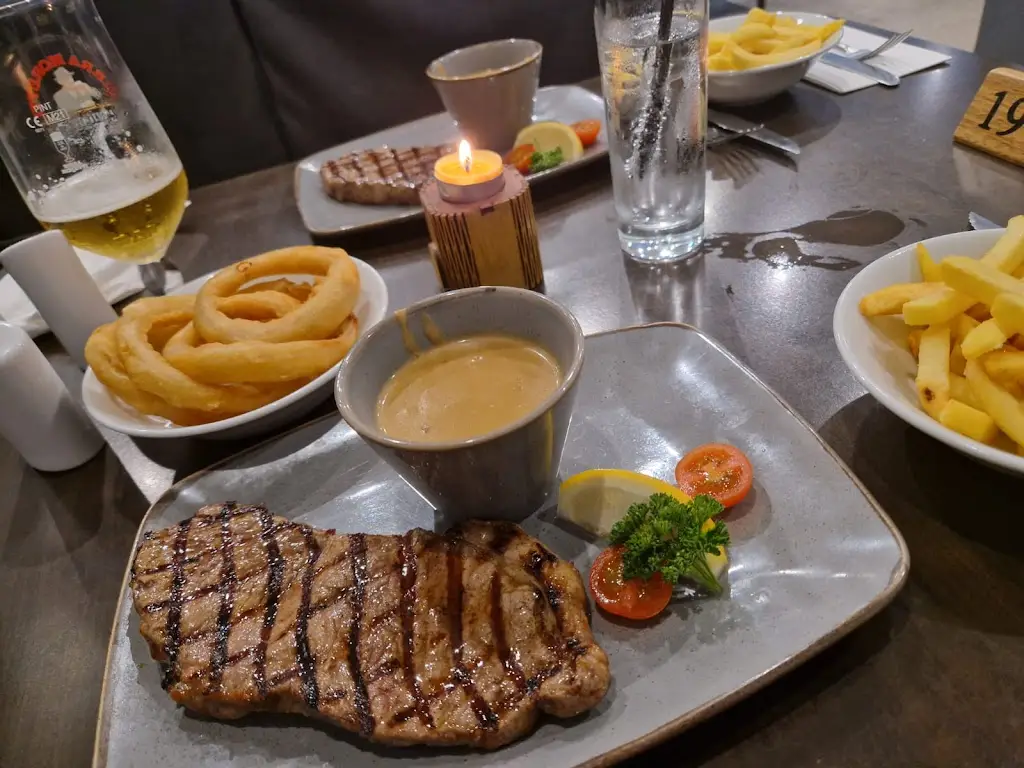 Benkaz restaurant in Shotts